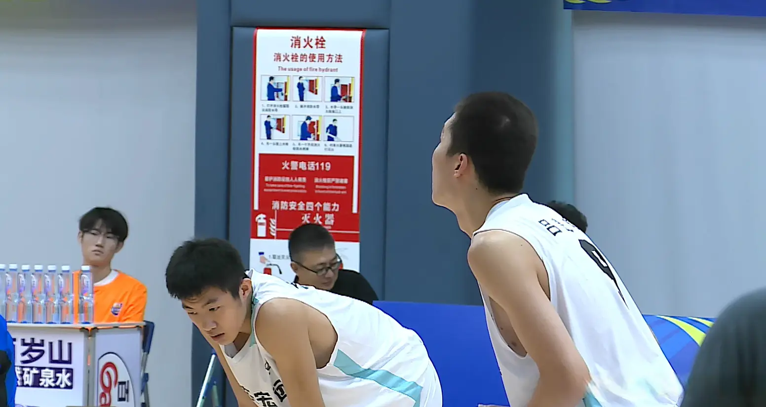 div, 把领先优势, 一度战至 div, 把领先优势, 一度战至