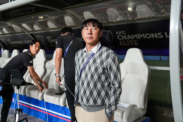 候选名单出, 括本土和外, 石井正忠的 候选名单出, 括本土和外, 石井正忠的